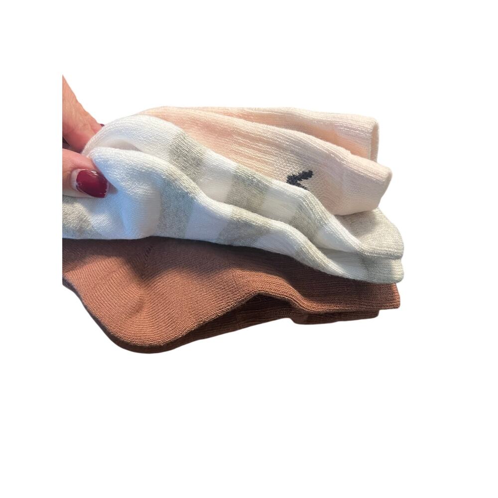 3 packs Universal Thread Women’s Ankle Socks 9 Pairs Shoe Size 4-10 NWT